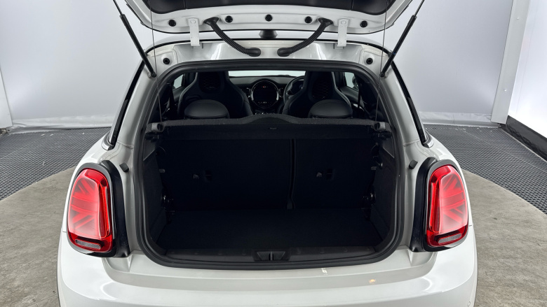 MINI Hatchback 1.5 Cooper Sport 3dr Petrol Hatchback